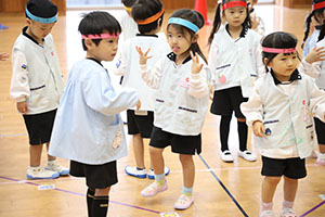 リズムフェスティバルの活動　年少Aチーム