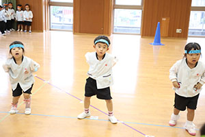 リズムフェスティバルの活動　年少Aチーム