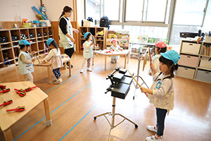 みんなで自由あそび　2歳児クラス