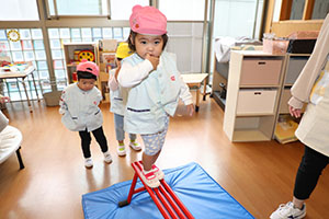 みんなで自由あそび　2歳児クラス