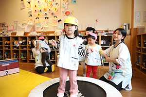 みんなで自由あそび　2歳児クラス