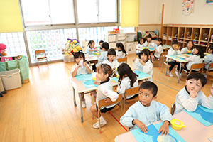 冬の制作　雪だるま　さくら