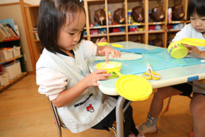 冬の制作　雪だるま　さくら