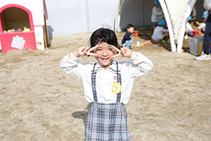 園庭遊び　年中Bチーム・2歳児クラス　NO．2