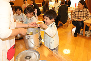 給食参観🍴給食試食会　　すみれ