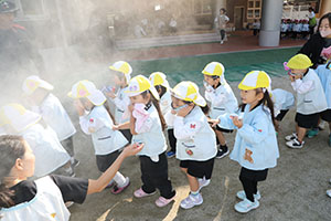 避難訓練　ー消防車がやってきたー　　NO.2