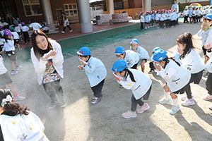 避難訓練　ー消防車がやってきたー　　NO.2