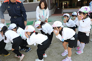 避難訓練　ー消防車がやってきたー　　NO.1