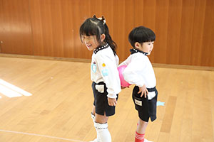 体操教室　ーボール投げー　さくら