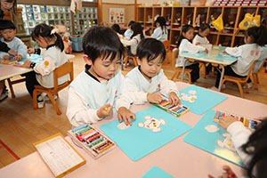 勤労感謝の日の制作　きりん