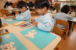 勤労感謝の日の制作　きりん