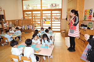 勤労感謝の日の制作　きりん