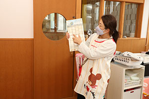 栗の制作　あひる