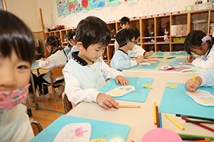 勤労感謝の日の制作　たんぽぽ