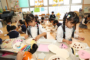 お化け屋敷作り　B