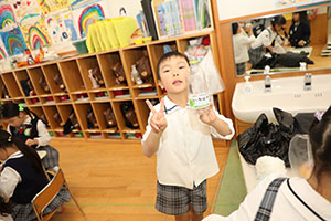 お化け屋敷作り　B