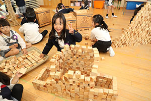 勤労感謝の日の制作　C