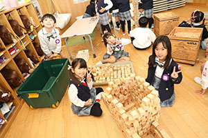 勤労感謝の日の制作　C