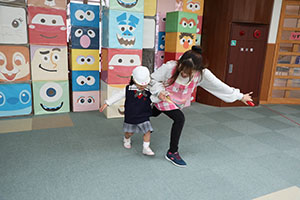 だるまさんがころんだ　ぱんだ