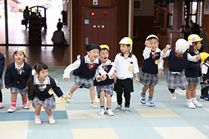 だるまさんがころんだ　ぱんだ