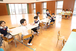 フードコートごっこオープン！　A