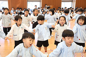 歌・カスタの予行が行われました　年少組