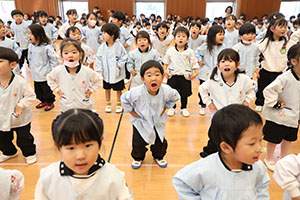 歌・カスタの予行が行われました　年少組