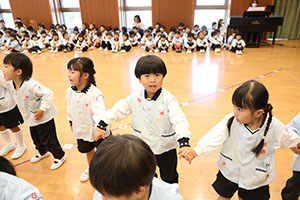 歌・カスタの予行が行われました　年少組