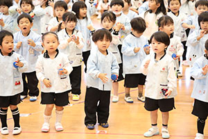 歌・カスタの予行が行われました　年少組