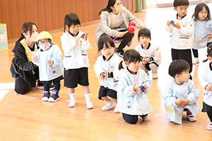 歌・カスタの予行が行われました　年少組