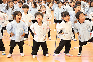 歌・カスタの予行が行われました　年少組