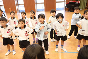 歌・カスタの予行が行われました　年中組