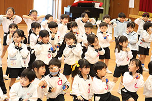 歌・カスタの予行が行われました　年中組