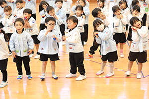 歌・カスタの予行が行われました　年中組