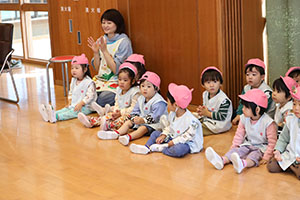 歌・カスタの予行が行われました　年中組