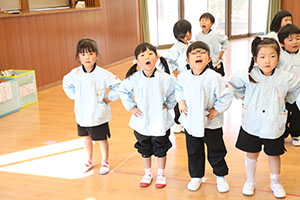 歌・カスタの予行が行われました　年中組