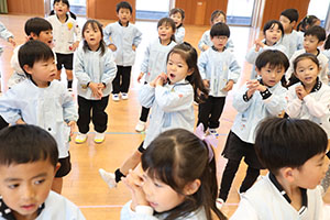 歌・カスタの予行が行われました　年中組