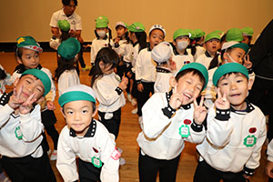 柿安シティーホールでリズム予行　年長Bチーム　(A・B）