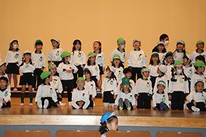 柿安シティーホールでリズム予行　年長Bチーム　(A・B）