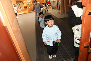 恐竜に変身🦕　きりん