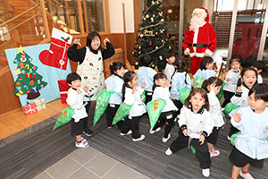 恐竜に変身🦕　きりん