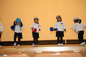 柿安シティーホールでリズム予行  年中Bチーム（ひまわり・さくら・たんぽぽ）