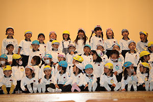 柿安シティーホールでリズム予行  年中Bチーム（ひまわり・さくら・たんぽぽ）