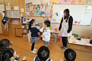 フェスティバル いす取りゲーム　C