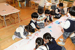 みんなでお絵かき　ことり