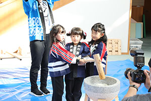 もちつき大会　年長組　NO.1