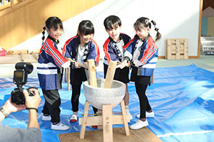 もちつき大会　年長組　NO.1