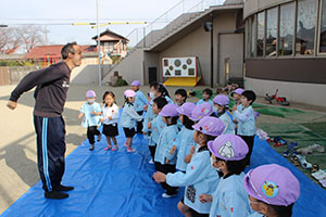 お外でイングリッシュ！　すみれ