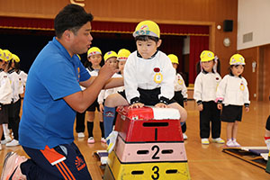 体操教室　ー跳び箱ー　ひまわり