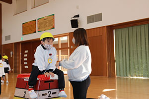 体操教室　ー跳び箱ー　ひまわり